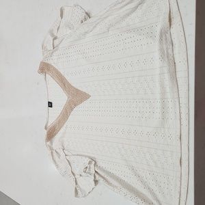 0X Women's Eyelet Top with Contrast Neck